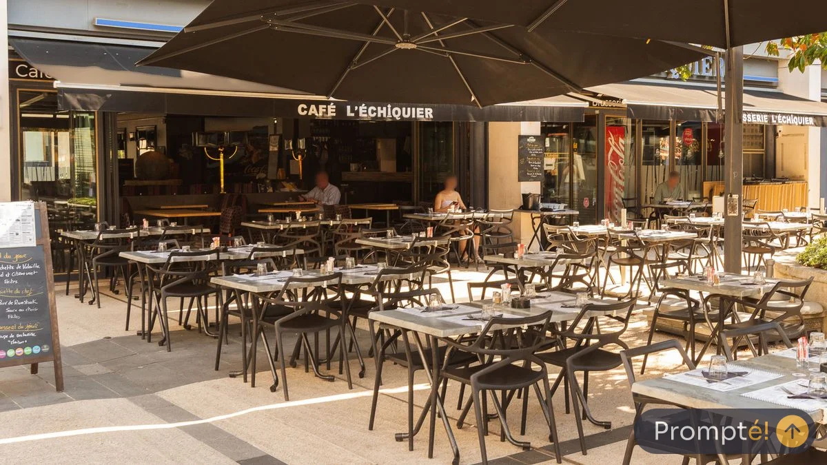Restaurant Café de l'Echiquier, cuisine brasserie / bar-restaurant, au Gros-Horloge de Rouen - photo terrain