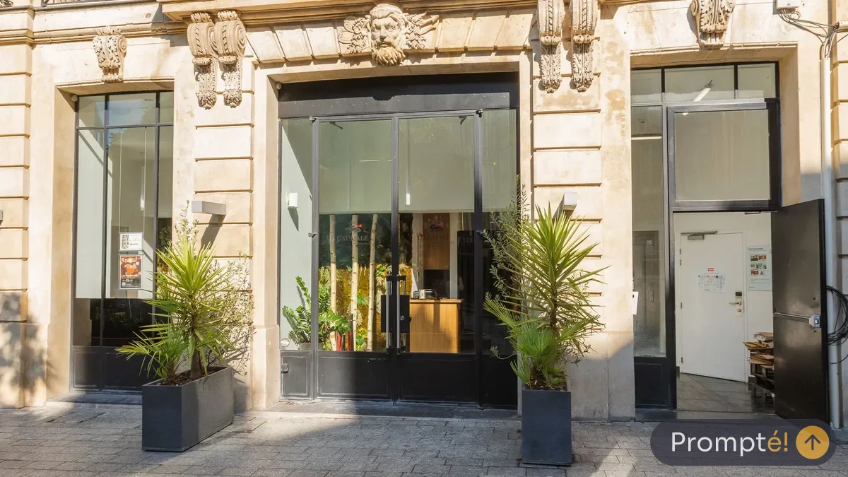 Restaurant L'Aumale - Hôtel de Bourgtheroulde, cuisine gastronomique, au Vieux-Marche de Rouen - photo terrain