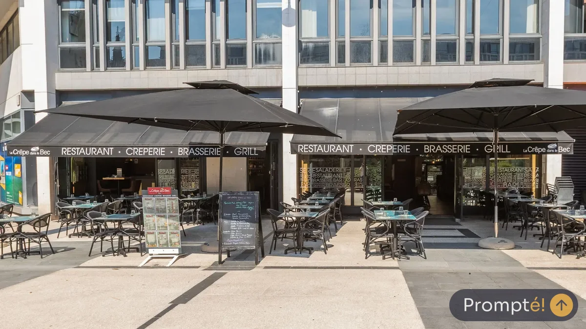 Restaurant La crêpe dans le bec Rouen, cuisine crêperie / galettes, au Gros-Horloge de Rouen - photo terrain
